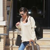 Lea Michele has her hands full as she leaves Barneys | Picture 97517